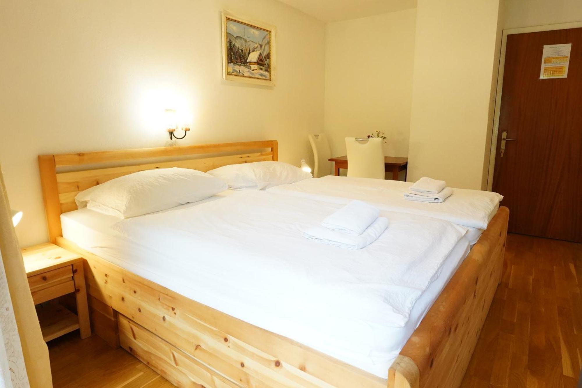 Sobe In Apartmaji Pri Ukcu Бохин Екстериор снимка